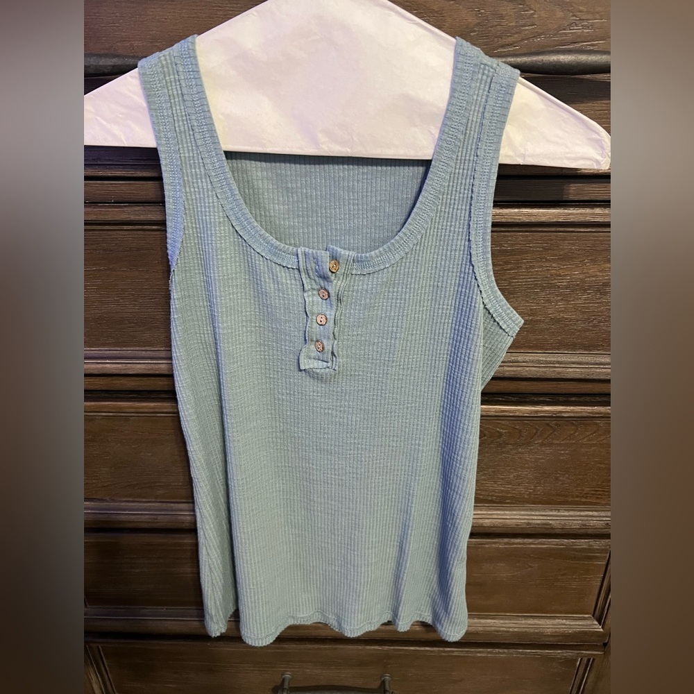 Womens everyday blue tank
